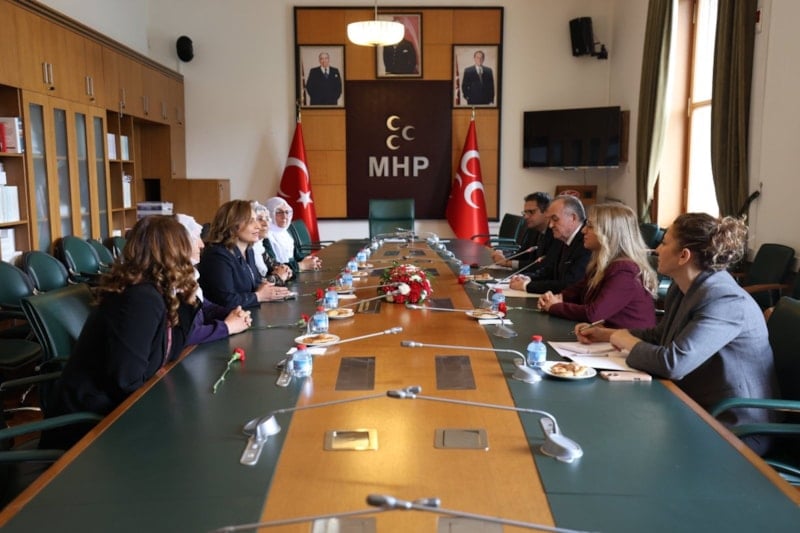 Barış Anneleri’nden MHP’ye Ziyaret